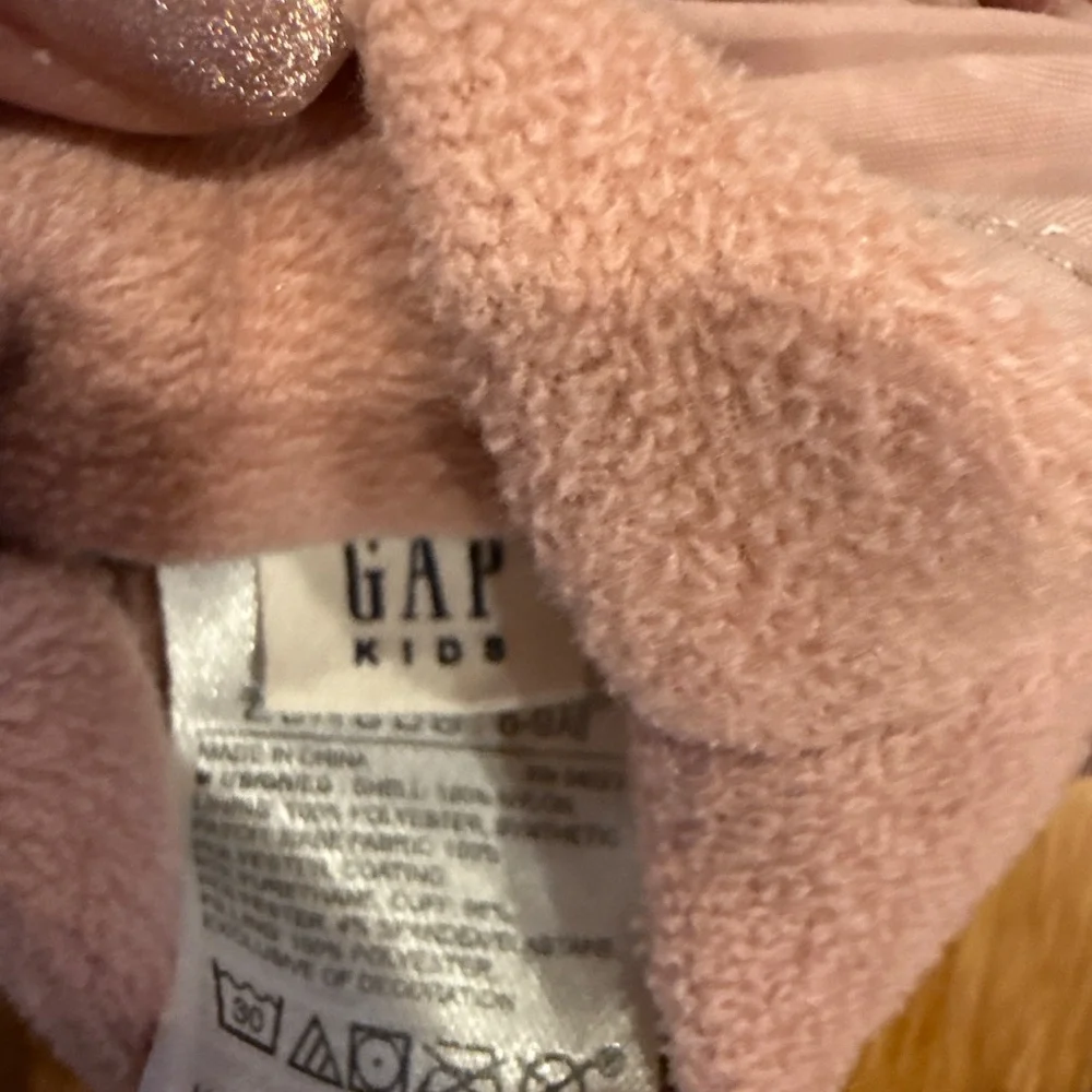 GAP kids winter gloves
